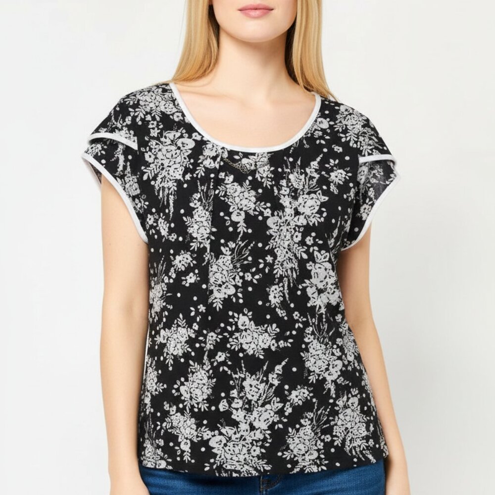 Adrienne Vittadini Black and White Floral Short Sleeve Top